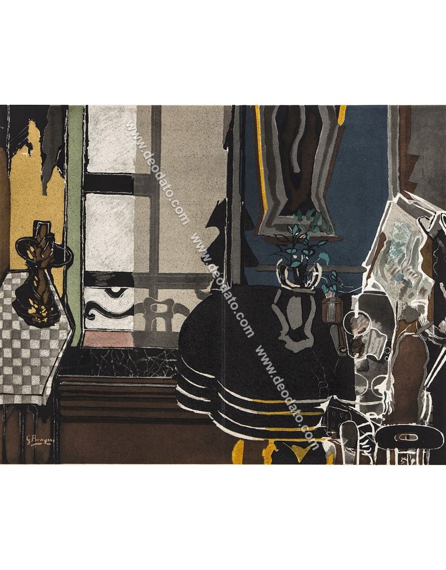 Intérieur avec table noire