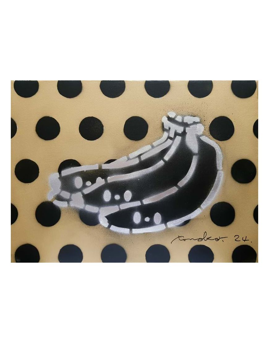 A Banana Gold Silver Black