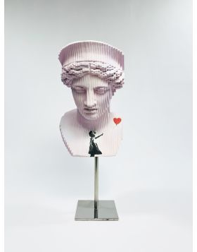 The Girl with Balloon and Hera