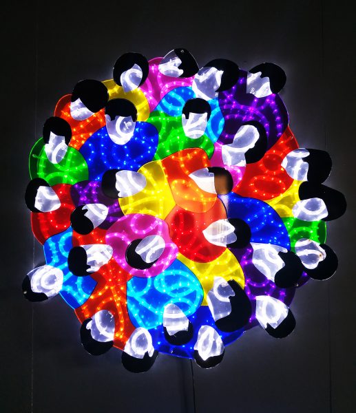Volto degli Altri (Sculpture lumineuse)